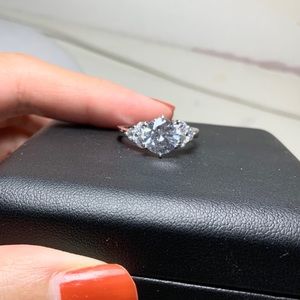 Engagement Ring Big Diamond with box NEW!